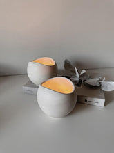 Load image into Gallery viewer, Céline Curve Tea Light Holder
