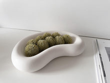 Load image into Gallery viewer, Delphine Display Dish
