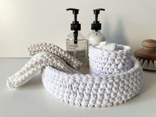 Load image into Gallery viewer, Crochet Tray/Basket/Wash Cloth Set
