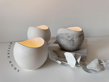 Load image into Gallery viewer, Céline Curve Tea Light Holder
